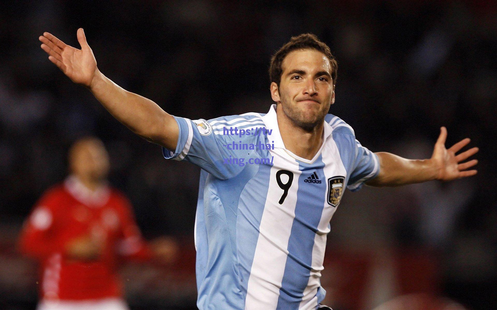 维拉蒂坦言，离开巴黎因厌倦重复胜利，与梅西共进晚餐后成队友